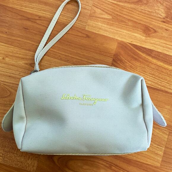 Salvatore Ferragamo travel bag‎ - Picture 1 of 4